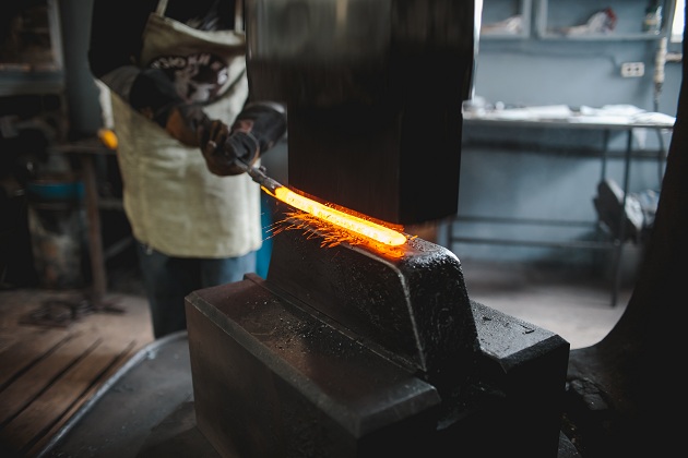 Технологические особенности производства композиционных сталей Zladinox